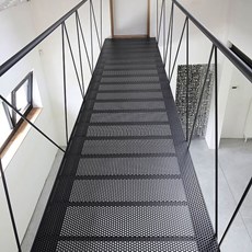 Genişletilmiş Metal